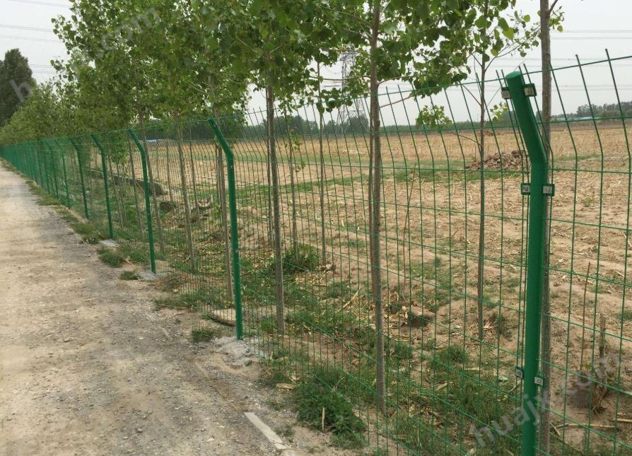 围栏围网施工安装